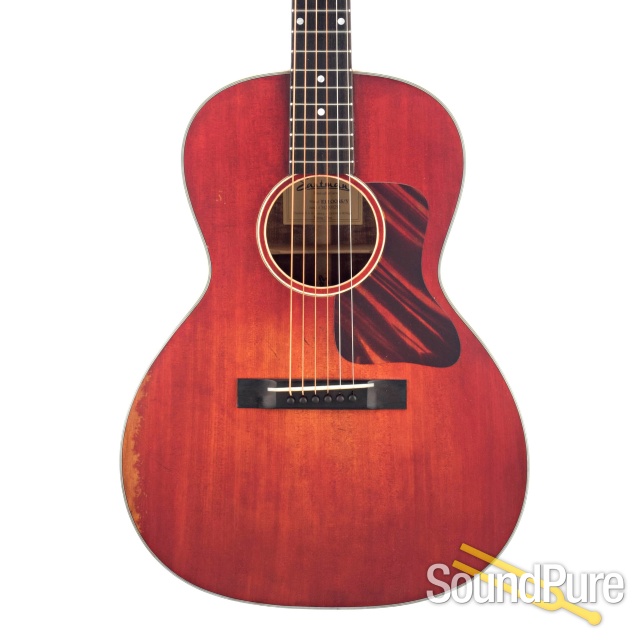 Eastman E10OOSS/V Adirondack/Mahogany Acoustic #M2000293 — image 1