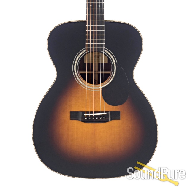 Eastman E20OM-SB Adirondack/Rosewood Acoustic #M2004781 — image 1