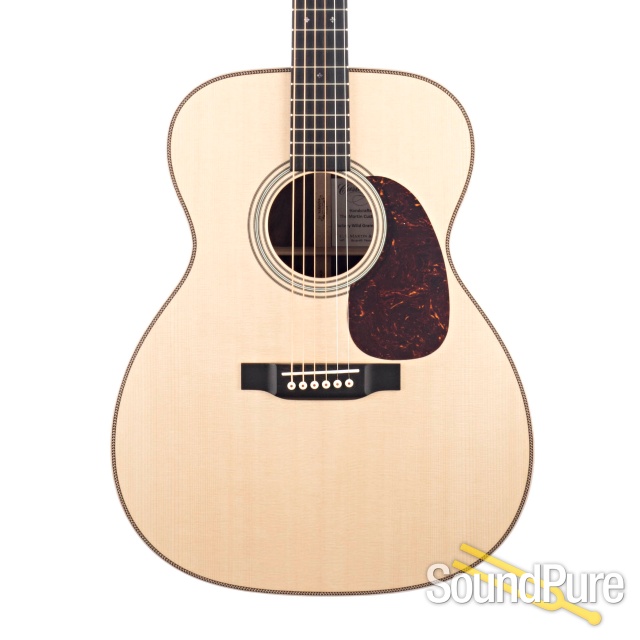 Martin 0000-14 Wild Grain Rosewood Acoustic #2377612 - Used — image 1