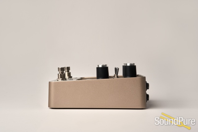 Universal Audio UAFX Golden Reverberator — image 4