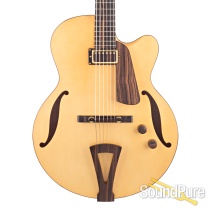 Andersen Vanguard Archtop Guitar #526 - Used Andersen Vanguard Archtop Guitar #526 - Used