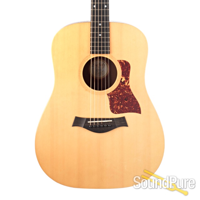 Taylor Big Baby Taylor Sitka/Walnut #20040720442 - Used — image 1