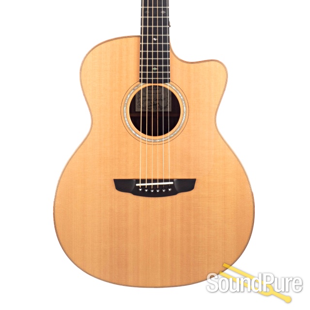 Goodall RCJC Sitka/Rosewood Acoustic Guitar #4739 - Used — image 1