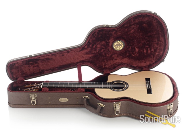 Cordoba GK Pro Negra Flamenco Guitar #7191681 - Used — image 6