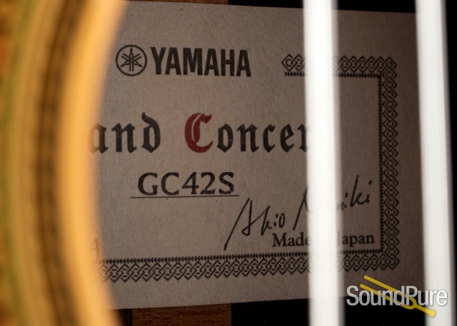 Yamaha GC42S Spruce/Madagascar RW Nylon #HPL056X - Used — image 4