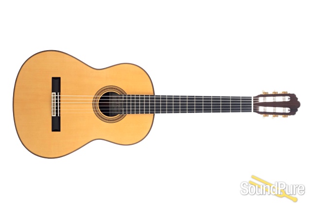 Yamaha GC42S Spruce/Madagascar RW Nylon #HPL056X - Used — image 9