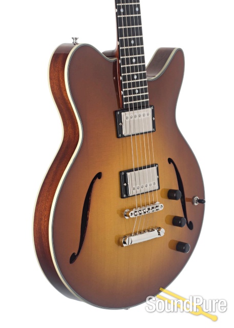 Eastman Romeo Semi-Hollow Electric Guitar #P2002062 — image 3