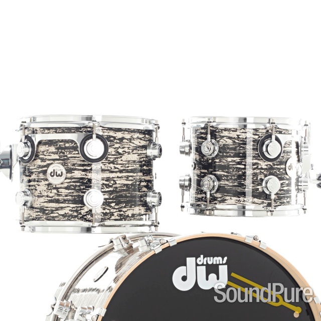 DW 4pc Collectors Series Maple Drum Set-Black Oyster Glass — image 2