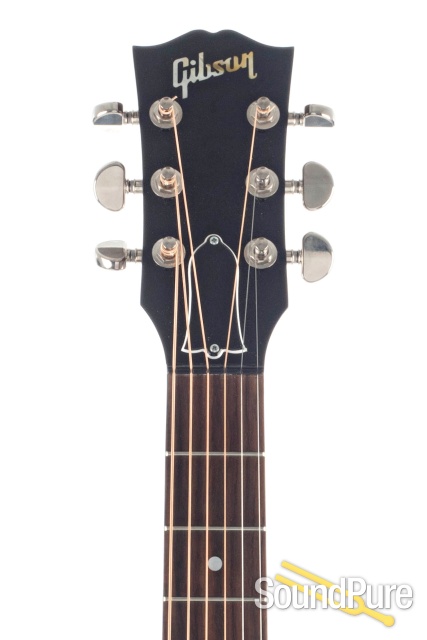 Gibson J-45 Standard Sitka/Mahogany Guitar #12218034 - Used — image 7
