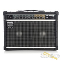 Roland Jazz Chorus JC-40 2x10 40w Combo Amp - Used Roland Jazz Chorus JC-40 2x10 40w Combo Amp - Used