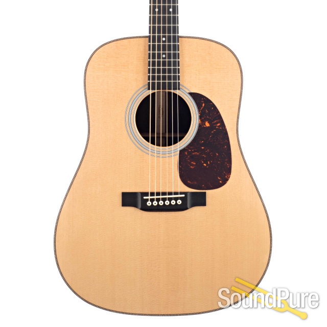 Martin CS HD-28 VTS Special Sitka/EIR #2231647  - Used — image 1