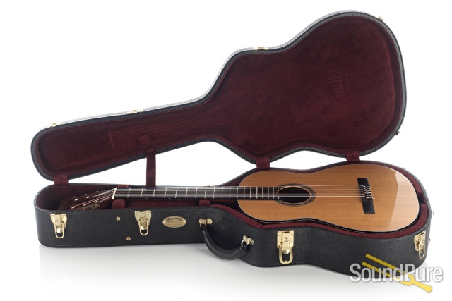 Martin Custom Shop N-20 Cedar/IRW Nylon #1972165 - Used — image 5