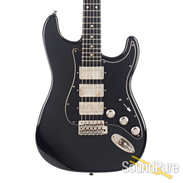 Verrilli Custom S-Style Black Electric Guitar - Used — image 1