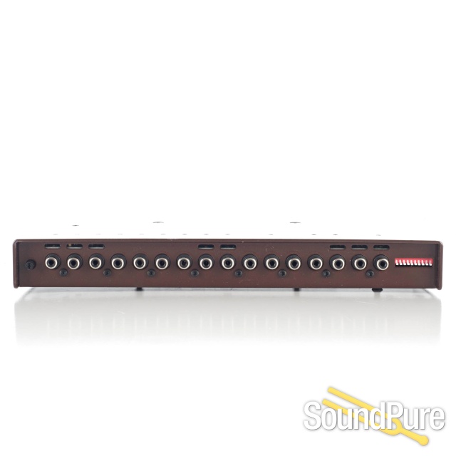 Cioks Ciokolate 16 Pedal Power Supply - Used — image 2