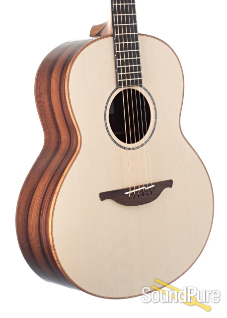 Lowden F-35 Alpine Spruce/Madagascar Acoustic Guitar #26518 — image 4