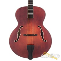 Eastman AR610 Spruce/Mahogany Archtop #L2100103 Eastman AR610 Spruce/Mahogany Archtop #L2100103