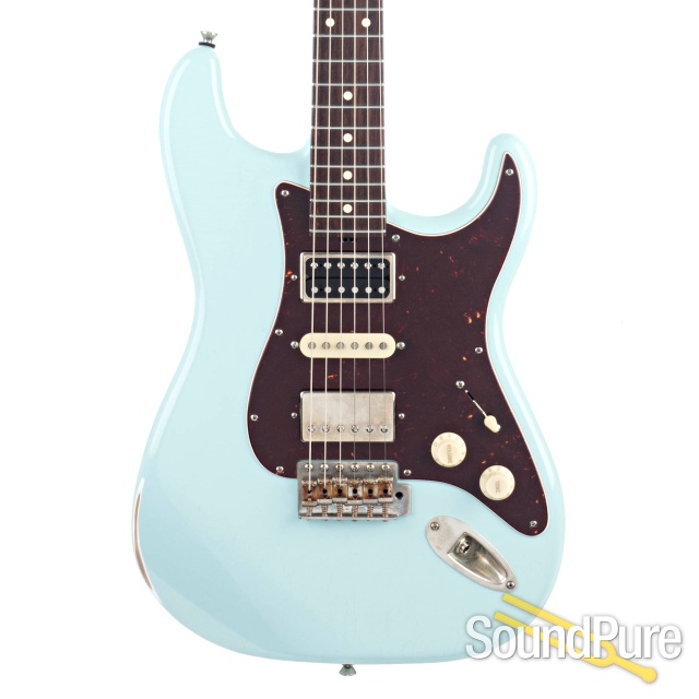 Tuttle Worn Custom Classic S Daphne Blue HSH Electric #672 — image 1