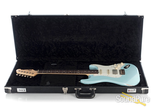 Tuttle Worn Custom Classic S Daphne Blue HSS Electric #671 — image 4