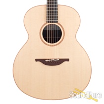 Lowden 0-32 Sitka/EIR Grand Concert Acoustic Guitar #24555 Lowden 0-32 Sitka/EIR Grand Concert Acoustic Guitar #24555
