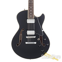 Comins GCS-1 Black Semi-Hollow Electric #112365 Comins GCS-1 Black Semi-Hollow Electric #112365