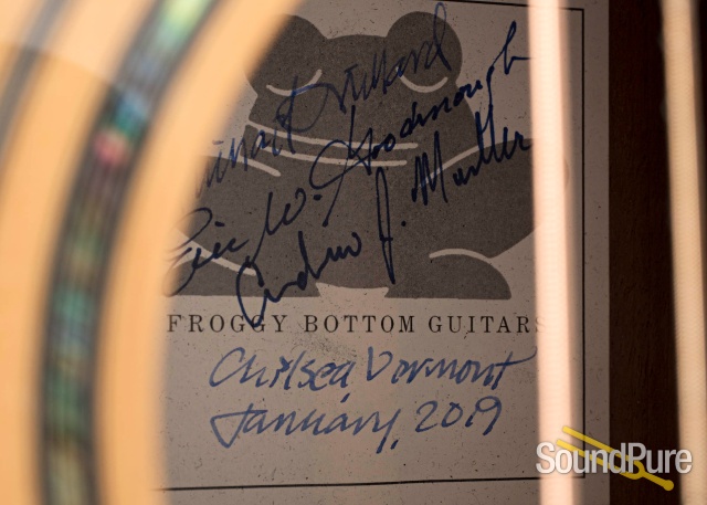 Froggy Bottom P12 AddyWalnut Parlor Guitar #H2095 - Used — image 4