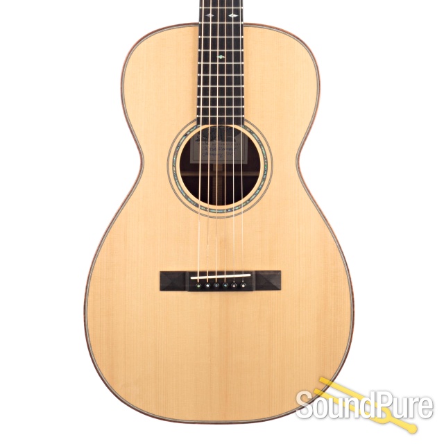 Froggy Bottom P12 AddyWalnut Parlor Guitar #H2095 - Used — image 1