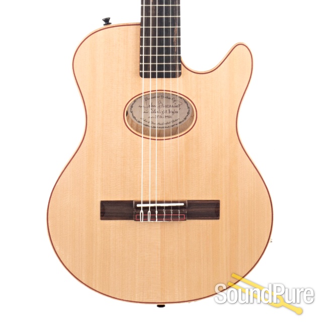 Buscarino Starlight Nylon Sitka/Swamp Ash #SP03127921 - Used — image 1