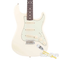 Fender Am Original 60's Strat Oly White #V2087922 - Used Fender Am Original 60's Strat Oly White #V2087922 - Used