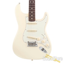 Fender American Pro Strat Olympic White #US19023551 - Used Fender American Pro Strat Olympic White #US19023551 - Used