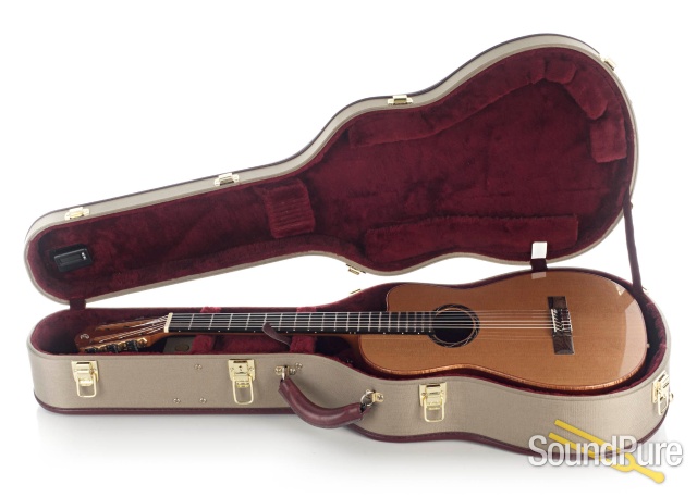 Buscarino Grand Cabaret Cedar/Padauk Nylon #J60897607 - Used — image 5