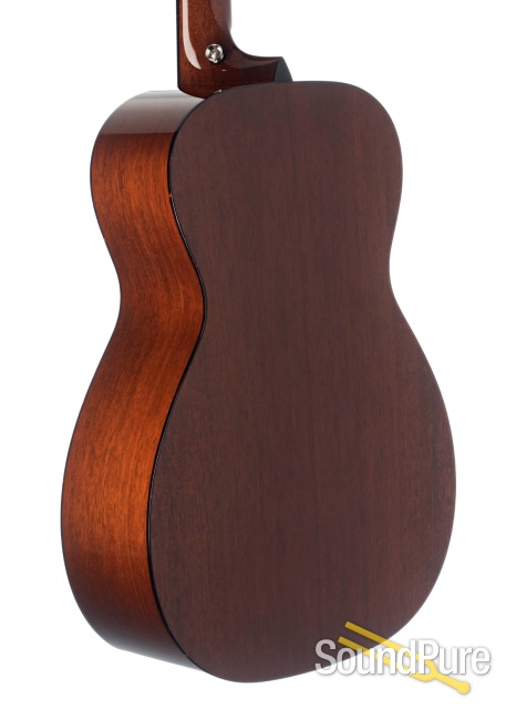 Collings 01 T Sitka/Mahogany Acoustic #28305 - Used — image 2
