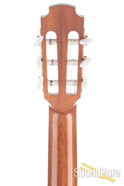 Lowden S-32J Alpine Spruce/IRW Acoustic/Nylon #12478 - Used — image 8