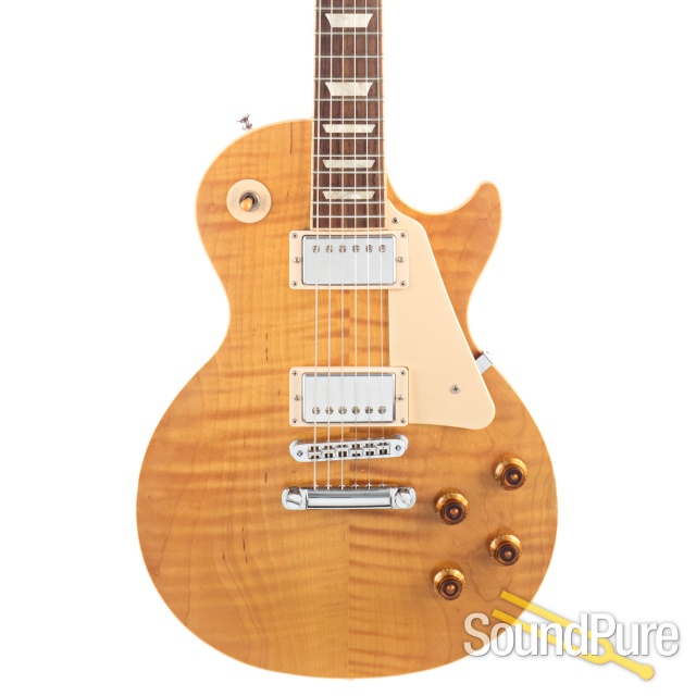 Gibson Les Paul Standard Translucent Amber #122030568 - Used — image 1