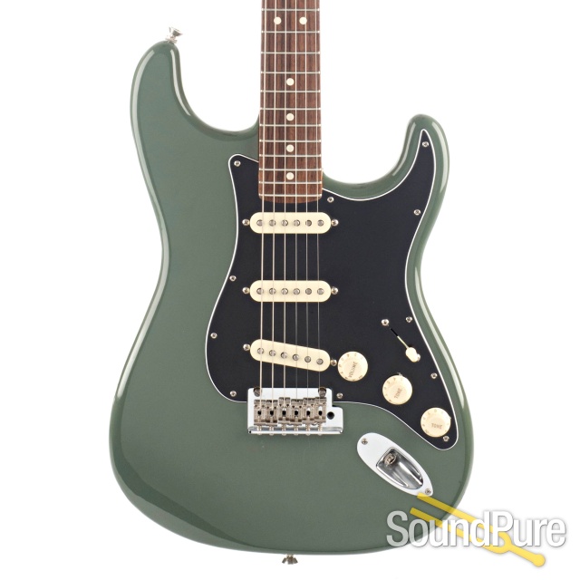 Fender American Pro Strat Olive Green #US17000287 - Used — image 1