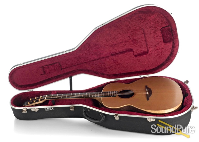 Lowden O-50 Red Cedar/Walnut Acoustic Guitar #18077 - Used — image 5
