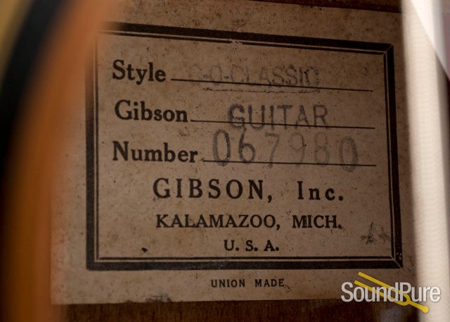 Gibson C-0 Spruce/Mahogany Nylon Guitar #067980 - Used — image 5