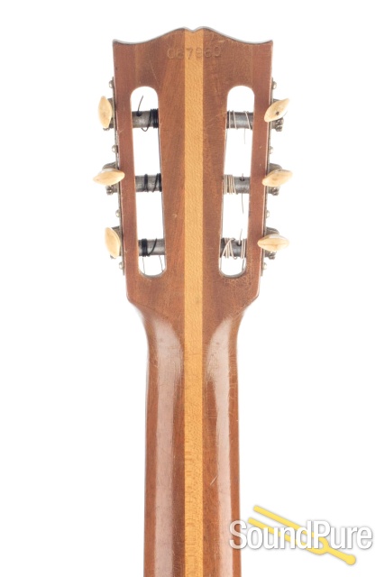 Gibson C-0 Spruce/Mahogany Nylon Guitar #067980 - Used — image 8