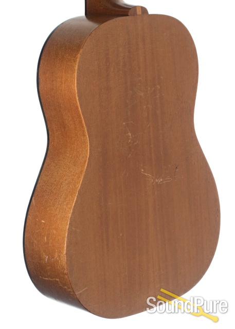 Gibson C-0 Spruce/Mahogany Nylon Guitar #067980 - Used — image 13