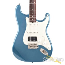 Tuttle Custom Classic S Pelham Blue Guitar #380 - Used Tuttle Custom Classic S Pelham Blue Guitar #380 - Used