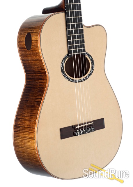 Eastman Cabaret-JB Nylon String Archtop #M2011556 - Used — image 4
