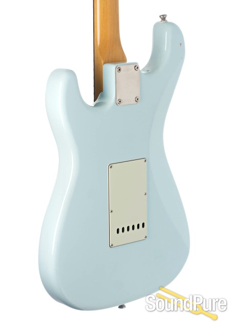 K-Line Springfield Daphne Blue Guitar #590001 - Used — image 2