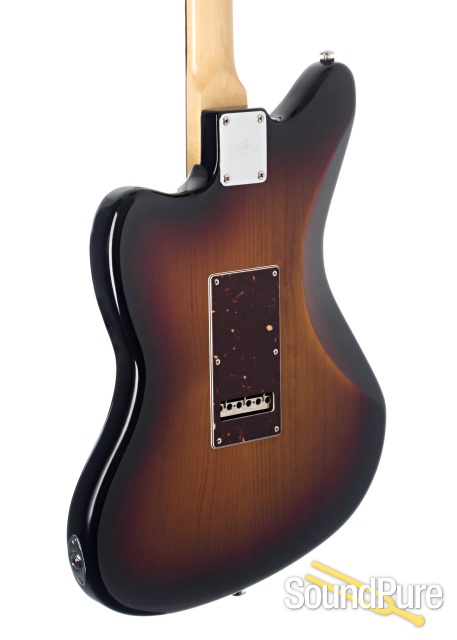 G&L Doheny 3-Tone Sunburst Guitar #CLF1709081 - Used — image 2