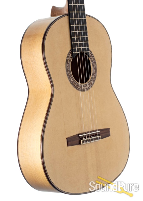 Eduardo Duran Ferrer Concert Blanca Flamenco Guitar - Used — image 3