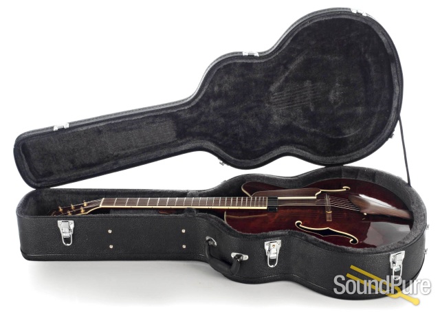 Eastman AR610CE Spruce/Mahogany Archtop #10455924 - Used — image 4
