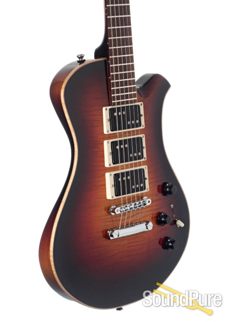 Comins Lyrist Sunburst Solidbody Electric Guitar - Used — image 3