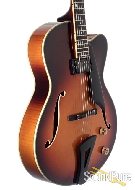 Comins GCS-16-1 Autumn Burst Archtop #118039 - Used — image 3