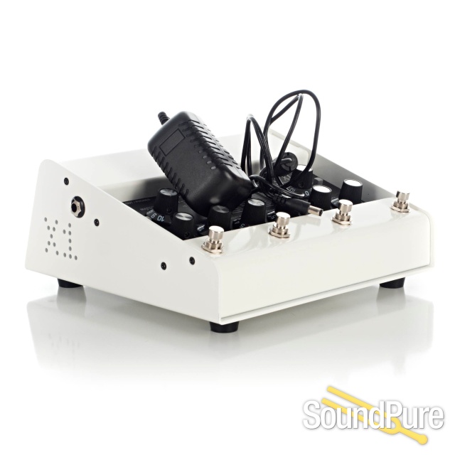 Carvin X1 Tube Preamp Pedal - Used — image 3