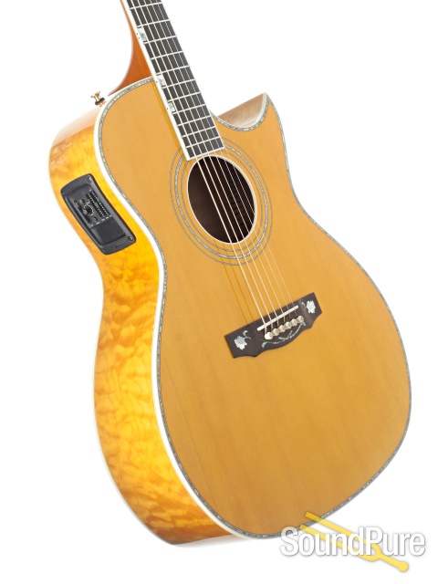 Guild Doyle Dykes DD6MC Spruce/Maple #NQ077001 - Used — image 3
