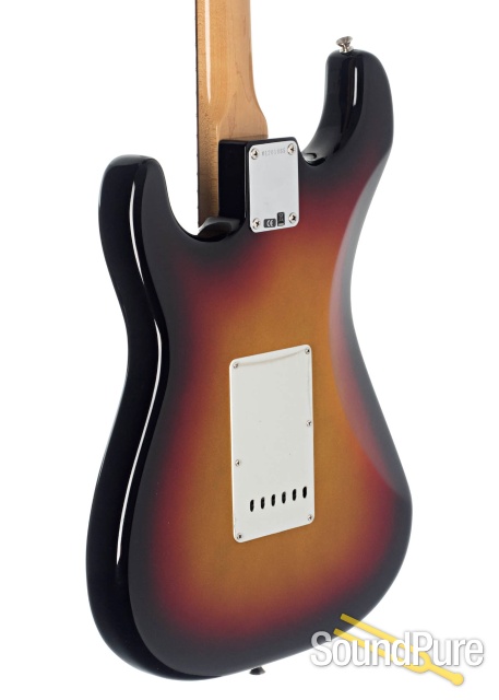 Fender Am Vintage '65 Strat Sunburst #V1201885 - Used — image 2