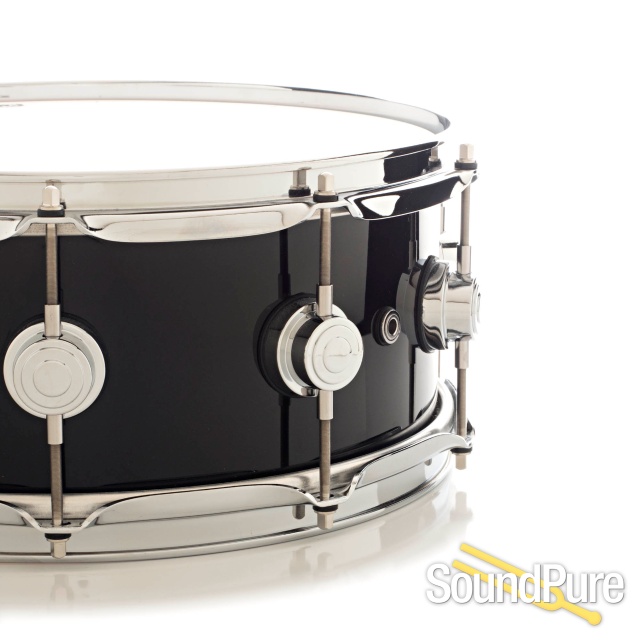 DW 5.5x14 Collectors Series Maple Snare Drum Black-Used — image 3